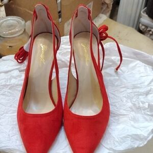 Gen Shuo Red Suede Heels